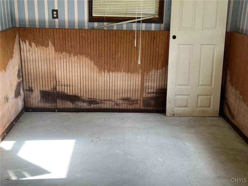 6782 Benton Road, Marcy, New York 13403, Marcy, New York 13403, 3 Bedrooms Bedrooms, 9 Rooms Rooms,1 BathroomBathrooms,Residential,For Sale,6782 Benton Road, Marcy, New York 13403,0,S1642115