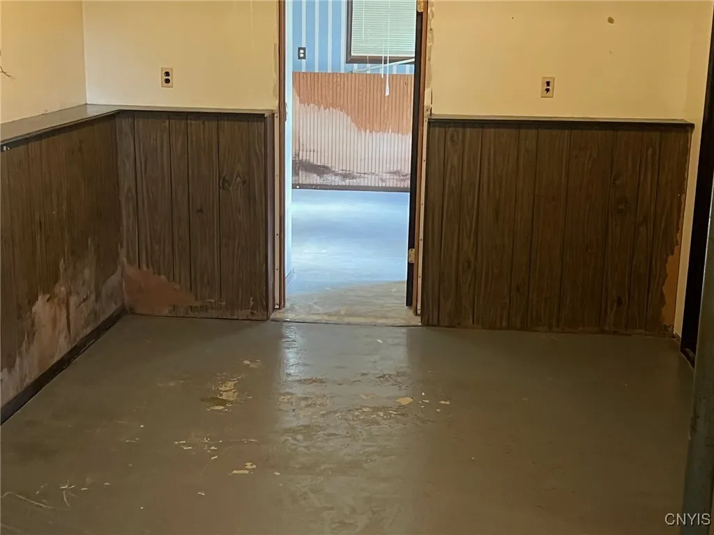 6782 Benton Road, Marcy, New York 13403, Marcy, New York 13403, 3 Bedrooms Bedrooms, 9 Rooms Rooms,1 BathroomBathrooms,Residential,For Sale,6782 Benton Road, Marcy, New York 13403,0,S1642115