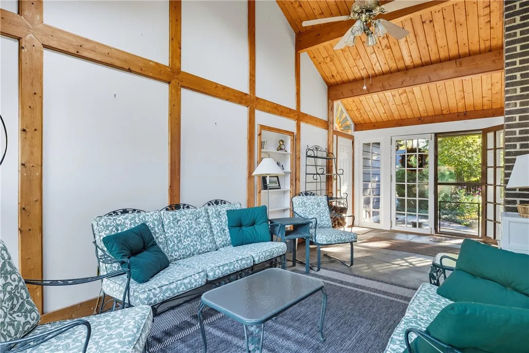 1546 West Church Street, Elmira, New York 14905, Elmira, New York 14905, 4 Bedrooms Bedrooms, 10 Rooms Rooms,2 BathroomsBathrooms,Residential,For Sale,1546 West Church Street, Elmira, New York 14905,0,R1643518