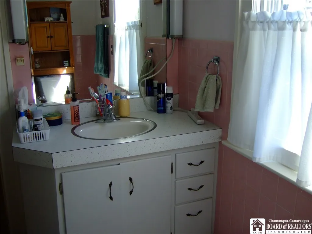 Full Bath