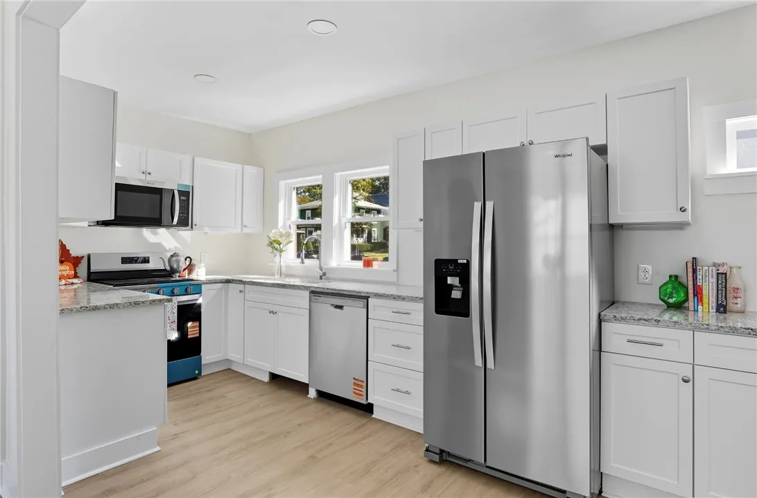 86 West 4th Street, Corning City, New York 14830, Corning City, New York 14830, 3 Bedrooms Bedrooms, 8 Rooms Rooms,3 BathroomsBathrooms,Residential,For Sale,86 West 4th Street, Corning City, New York 14830,0,R1643683