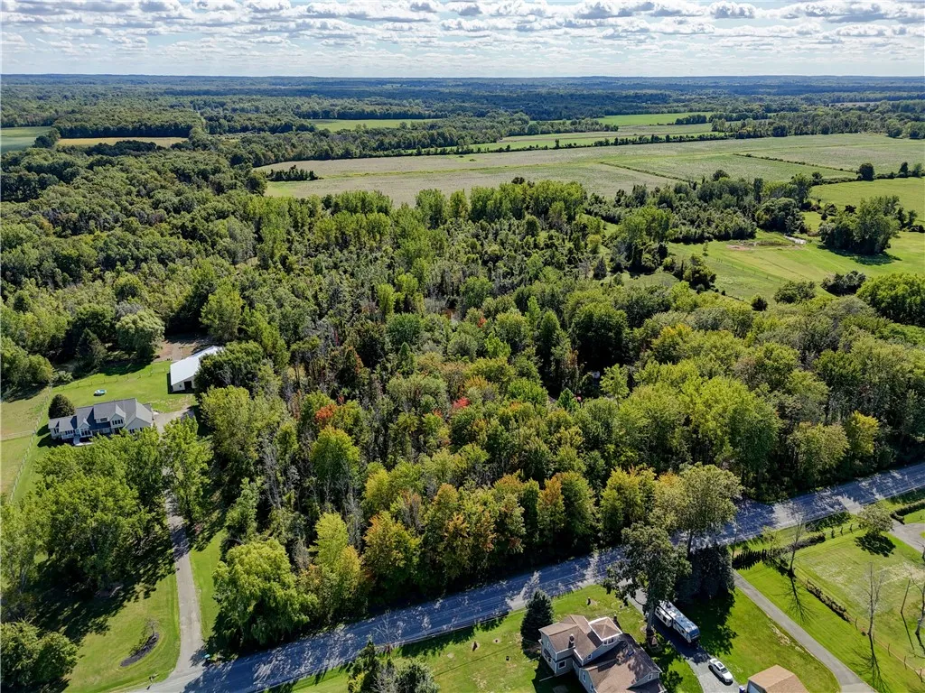 461 Lawrence Road, Clarkson, New York 14420, Clarkson, New York 14420, 3 Bedrooms Bedrooms, 11 Rooms Rooms,2 BathroomsBathrooms,Residential,For Sale,461 Lawrence Road, Clarkson, New York 14420,0,R1642929