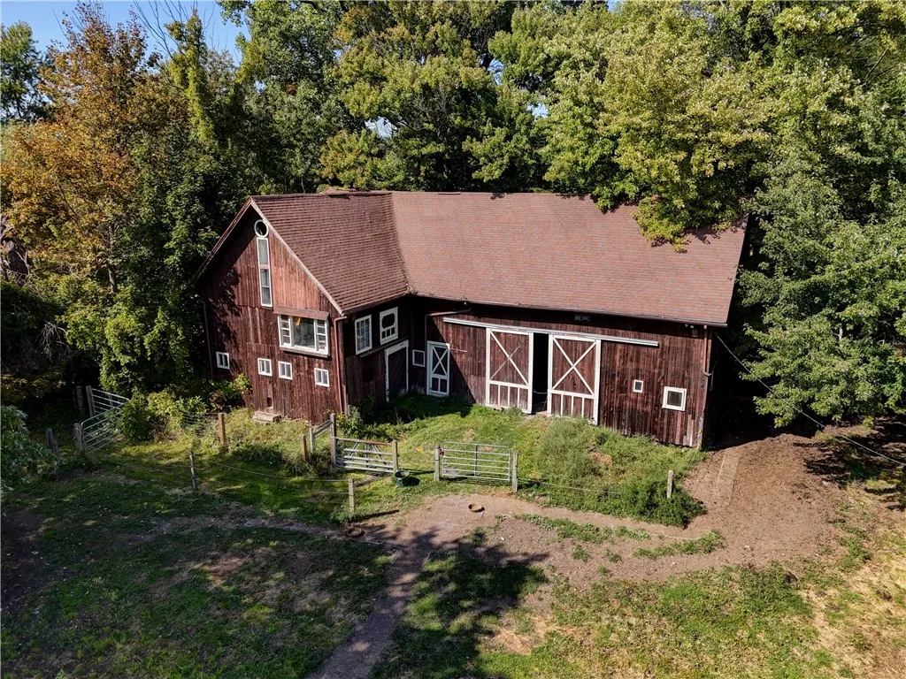 461 Lawrence Road, Clarkson, New York 14420, Clarkson, New York 14420, 3 Bedrooms Bedrooms, 11 Rooms Rooms,2 BathroomsBathrooms,Residential,For Sale,461 Lawrence Road, Clarkson, New York 14420,0,R1642929