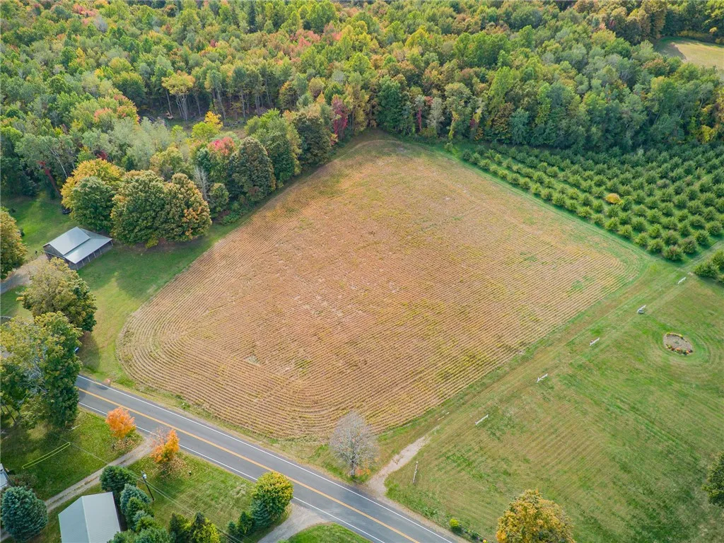5023 Lasher Road, Rose, New York 14516, Rose, New York 14516, 3 Bedrooms Bedrooms, 8 Rooms Rooms,2 BathroomsBathrooms,Residential,For Sale,5023 Lasher Road, Rose, New York 14516,0,R1642370