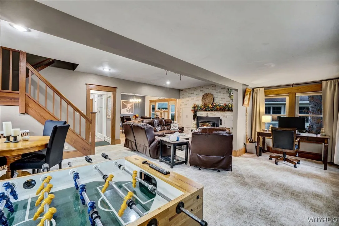 40 West Washington Street, Ellicottville, New York, Ellicottville, New York 14731, 5 Bedrooms Bedrooms, 11 Rooms Rooms,2 BathroomsBathrooms,Residential,For Sale,40 West Washington Street, Ellicottville, New York,0,B1642224