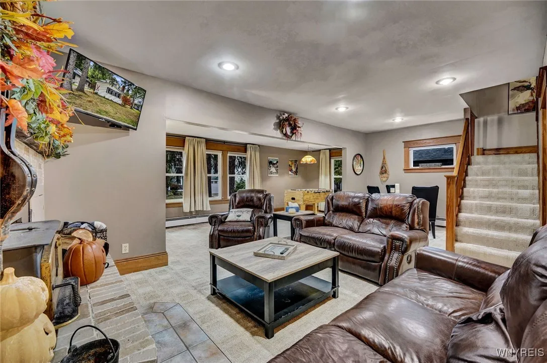 40 West Washington Street, Ellicottville, New York, Ellicottville, New York 14731, 5 Bedrooms Bedrooms, 11 Rooms Rooms,2 BathroomsBathrooms,Residential,For Sale,40 West Washington Street, Ellicottville, New York,0,B1642224