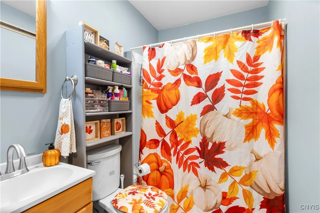 126 Crossgates Road, Rome, New York 13440, Rome, New York 13440, 3 Bedrooms Bedrooms, 7 Rooms Rooms,1 BathroomBathrooms,Residential,For Sale,126 Crossgates Road, Rome, New York 13440,0,S1642017