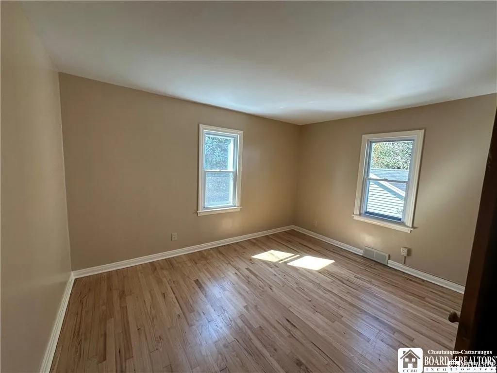 530 Prospect Street, Jamestown, New York 14701, Jamestown, New York 14701, 3 Bedrooms Bedrooms, 6 Rooms Rooms,1 BathroomBathrooms,Residential Lease,For Rent,530 Prospect Street, Jamestown, New York 14701,0,R1643067