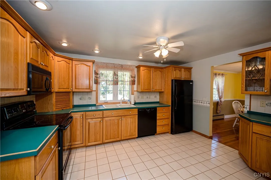 14 Olena Drive, Whitestown, New York 13492, Whitestown, New York 13492, 4 Bedrooms Bedrooms, 9 Rooms Rooms,2 BathroomsBathrooms,Residential,For Sale,14 Olena Drive, Whitestown, New York 13492,0,S1643560