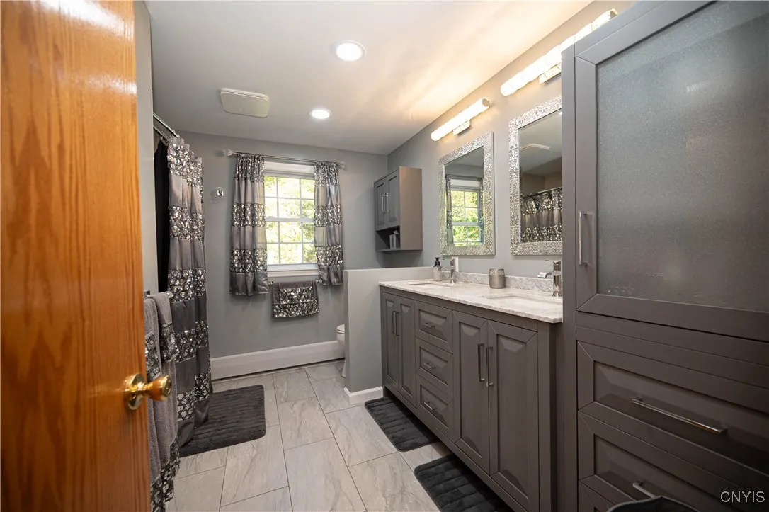 14 Olena Drive, Whitestown, New York 13492, Whitestown, New York 13492, 4 Bedrooms Bedrooms, 9 Rooms Rooms,2 BathroomsBathrooms,Residential,For Sale,14 Olena Drive, Whitestown, New York 13492,0,S1643560