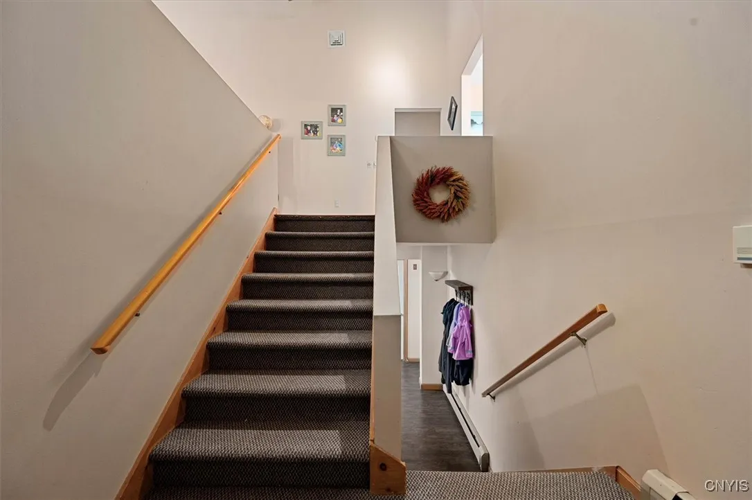 3011 Rt-12 B, Kirkland, New York 13323, Kirkland, New York 13323, 4 Bedrooms Bedrooms, 7 Rooms Rooms,2 BathroomsBathrooms,Residential,For Sale,3011 Rt-12 B, Kirkland, New York 13323,0,S1643814