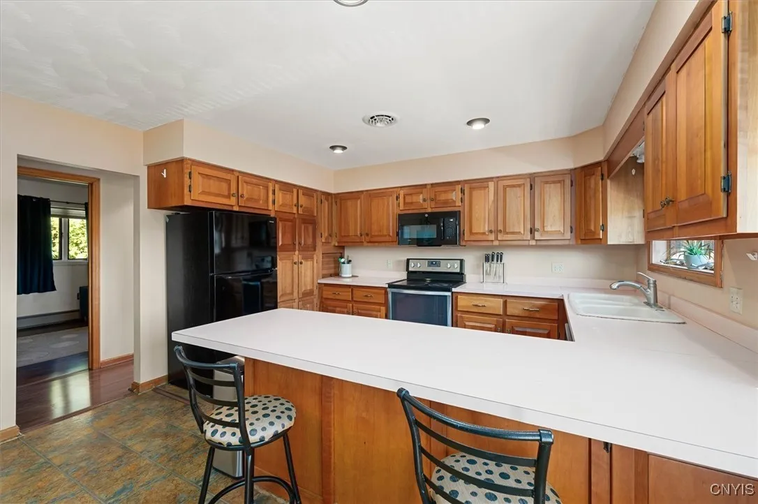 3011 Rt-12 B, Kirkland, New York 13323, Kirkland, New York 13323, 4 Bedrooms Bedrooms, 7 Rooms Rooms,2 BathroomsBathrooms,Residential,For Sale,3011 Rt-12 B, Kirkland, New York 13323,0,S1643814