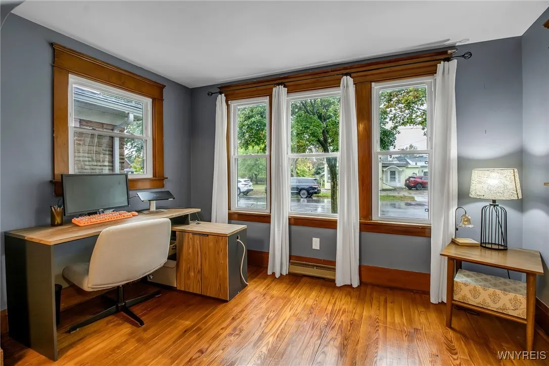 108 Burlington Avenue, Lancaster, New York 14043, Lancaster, New York 14043, 4 Bedrooms Bedrooms, 10 Rooms Rooms,1 BathroomBathrooms,Residential,For Sale,108 Burlington Avenue, Lancaster, New York 14043,0,B1643656