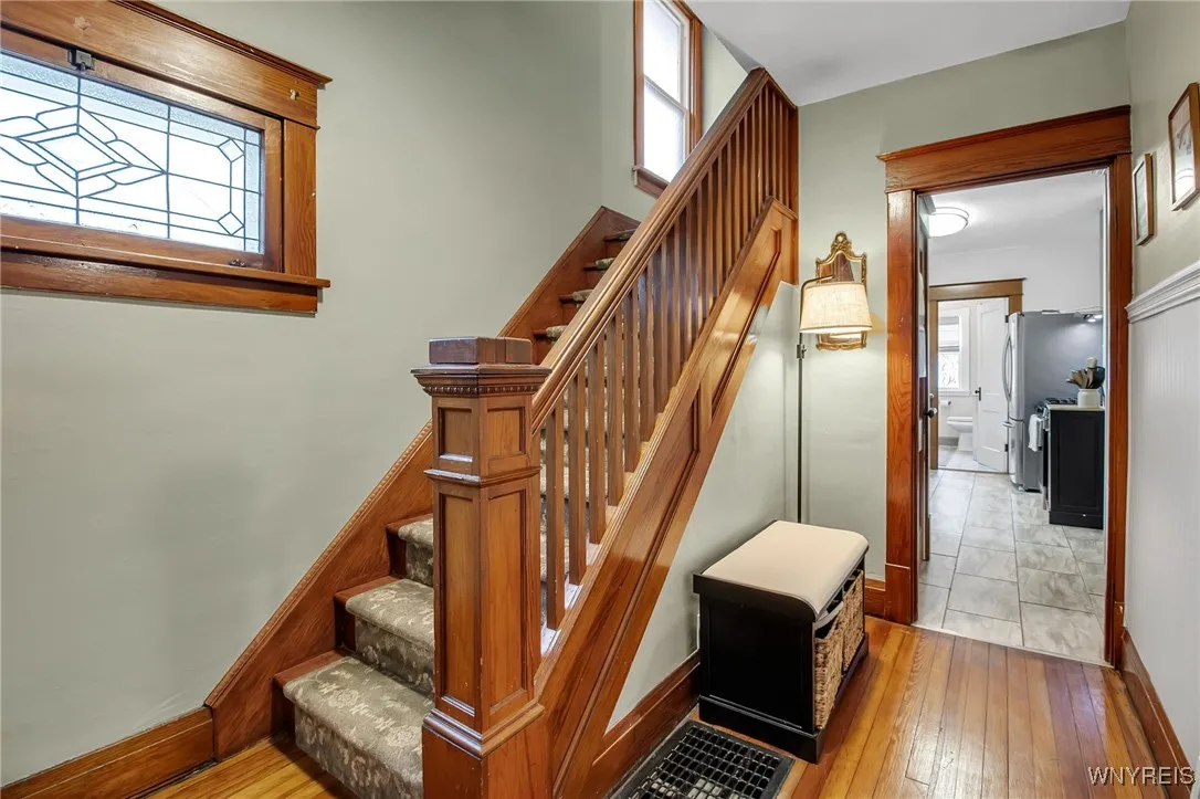 108 Burlington Avenue, Lancaster, New York 14043, Lancaster, New York 14043, 4 Bedrooms Bedrooms, 10 Rooms Rooms,1 BathroomBathrooms,Residential,For Sale,108 Burlington Avenue, Lancaster, New York 14043,0,B1643656