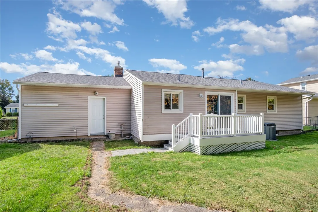 80 Alecia Dr, Greece, New York 14626, Greece, New York 14626, 3 Bedrooms Bedrooms, 6 Rooms Rooms,1 BathroomBathrooms,Residential,Closed,80 Alecia Dr, Greece, New York 14626,0,R1642732