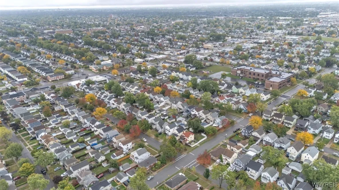 279 Hamilton Boulevard, Tonawanda, New York 14217, Tonawanda, New York 14217, 3 Bedrooms Bedrooms, 6 Rooms Rooms,1 BathroomBathrooms,Residential,For Sale,279 Hamilton Boulevard, Tonawanda, New York 14217,0,B1643722