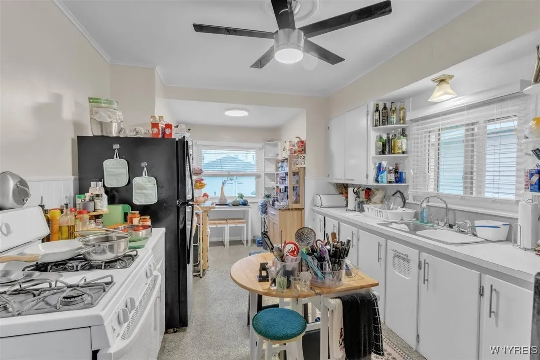 279 Hamilton Boulevard, Tonawanda, New York 14217, Tonawanda, New York 14217, 3 Bedrooms Bedrooms, 6 Rooms Rooms,1 BathroomBathrooms,Residential,For Sale,279 Hamilton Boulevard, Tonawanda, New York 14217,0,B1643722