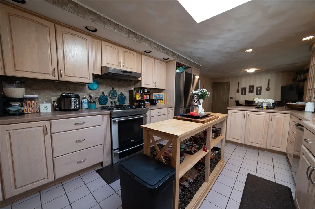 146 Canasawacta, Plymouth, New York 13815, Plymouth, New York 13815, 4 Bedrooms Bedrooms, 9 Rooms Rooms,3 BathroomsBathrooms,Residential,For Sale,146 Canasawacta, Plymouth, New York 13815,0,R1643406