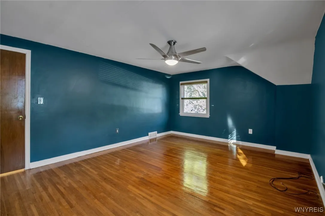 2349 Kensington Avenue, Amherst, New York 14226, Amherst, New York 14226, 3 Bedrooms Bedrooms, 6 Rooms Rooms,1 BathroomBathrooms,Residential,For Sale,2349 Kensington Avenue, Amherst, New York 14226,0,B1643819