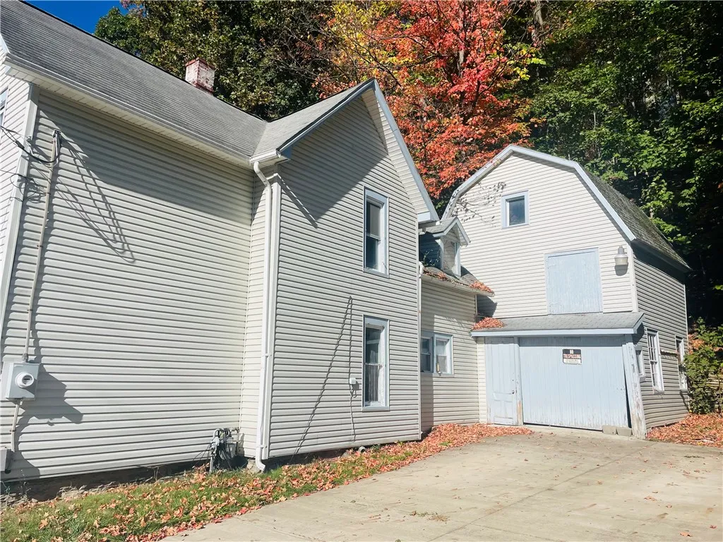 46 Glen Avenue, Hornell, New York 14843, Hornell, New York 14843, 2 Bedrooms Bedrooms, 8 Rooms Rooms,1 BathroomBathrooms,Residential,Closed,46 Glen Avenue, Hornell, New York 14843,0,R1643918