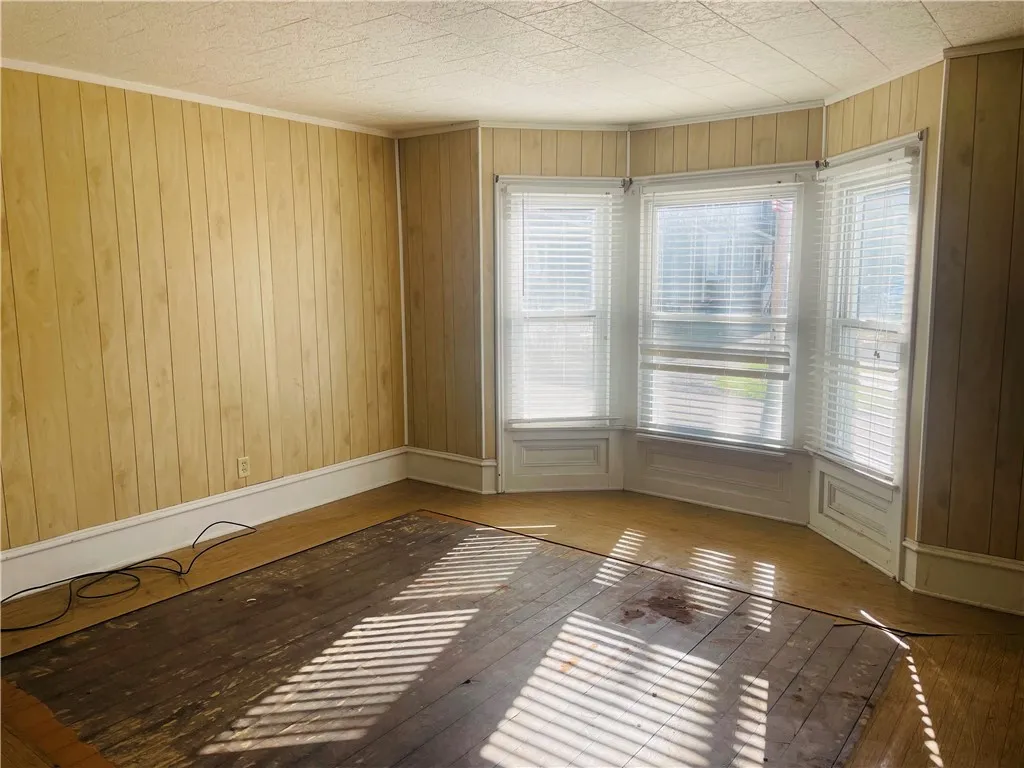 46 Glen Avenue, Hornell, New York 14843, Hornell, New York 14843, 2 Bedrooms Bedrooms, 8 Rooms Rooms,1 BathroomBathrooms,Residential,Closed,46 Glen Avenue, Hornell, New York 14843,0,R1643918