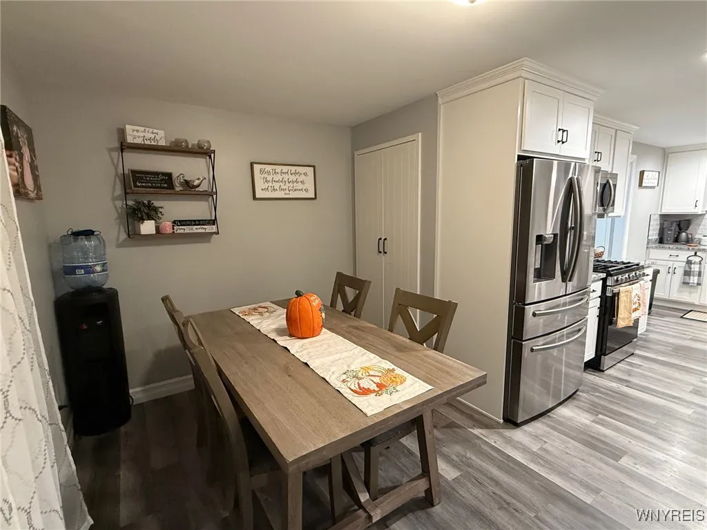 542 Lynbrook Avenue, Tonawanda, New York 14150, Tonawanda, New York 14150, 3 Bedrooms Bedrooms, 7 Rooms Rooms,1 BathroomBathrooms,Residential,For Sale,542 Lynbrook Avenue, Tonawanda, New York 14150,0,B1643901