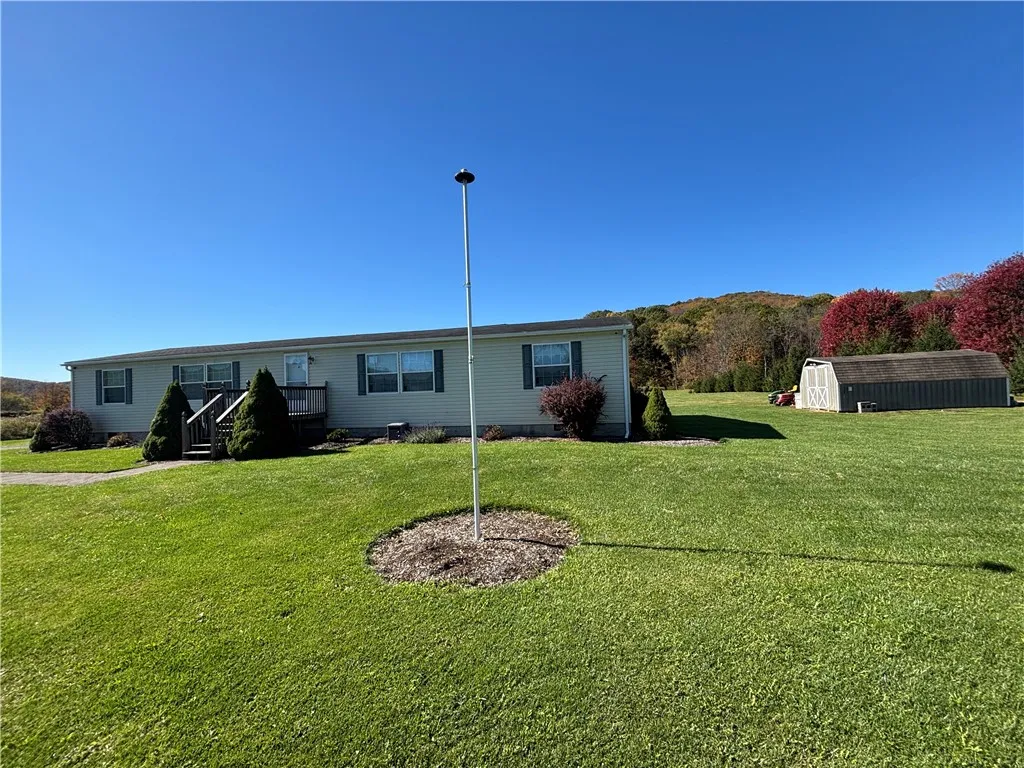 17 Becky Lane, Erin, New York 14838, Erin, New York 14838, 3 Bedrooms Bedrooms, 9 Rooms Rooms,2 BathroomsBathrooms,Residential,For Sale,17 Becky Lane, Erin, New York 14838,0,R1643127