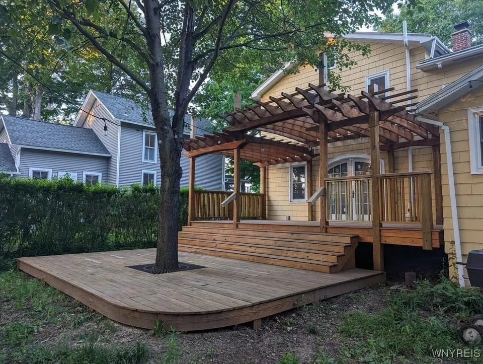 51 Paine Street, Aurora, New York 14052, Aurora, New York 14052, 4 Bedrooms Bedrooms, 11 Rooms Rooms,1 BathroomBathrooms,Residential,For Sale,51 Paine Street, Aurora, New York 14052,0,B1642521