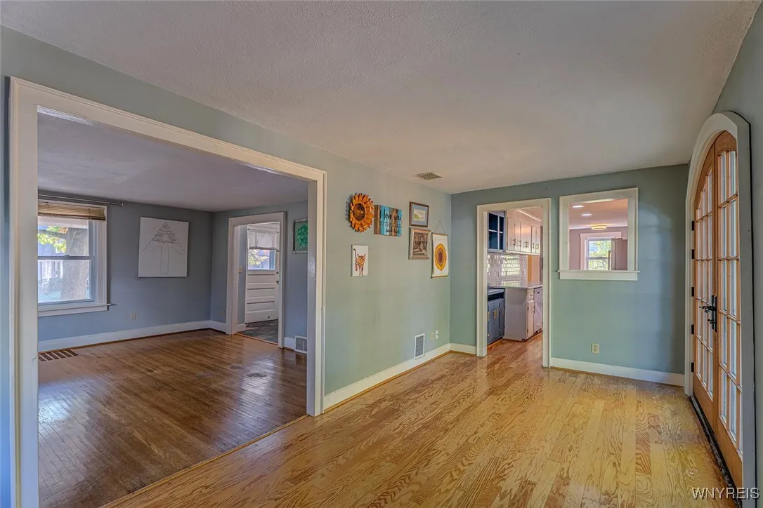 51 Paine Street, Aurora, New York 14052, Aurora, New York 14052, 4 Bedrooms Bedrooms, 11 Rooms Rooms,1 BathroomBathrooms,Residential,For Sale,51 Paine Street, Aurora, New York 14052,0,B1642521