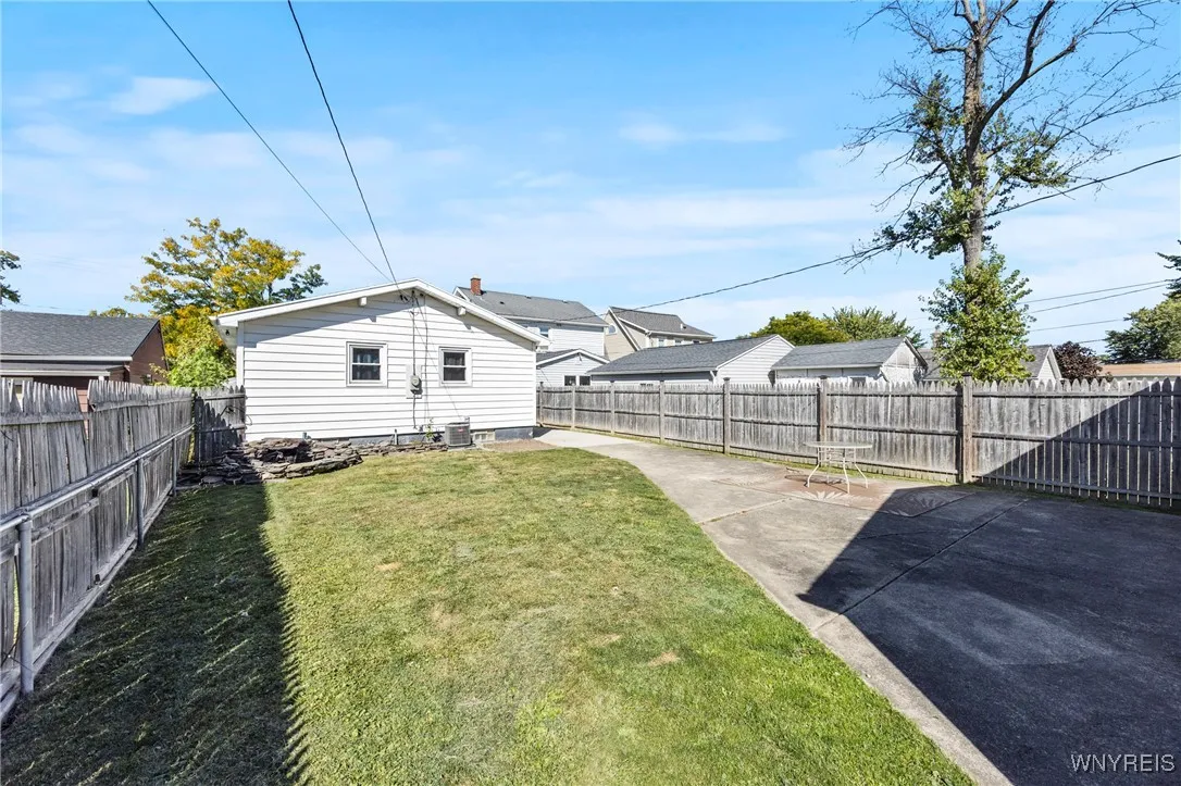 213 Brighton Road, Tonawanda, New York 14150, Tonawanda, New York 14150, 3 Bedrooms Bedrooms, 5 Rooms Rooms,1 BathroomBathrooms,Residential,For Sale,213 Brighton Road, Tonawanda, New York 14150,0,B1643949