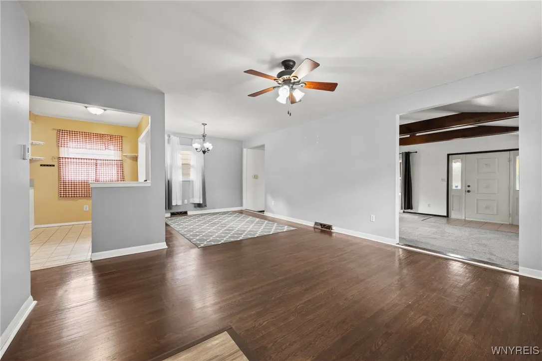 213 Brighton Road, Tonawanda, New York 14150, Tonawanda, New York 14150, 3 Bedrooms Bedrooms, 5 Rooms Rooms,1 BathroomBathrooms,Residential,For Sale,213 Brighton Road, Tonawanda, New York 14150,0,B1643949