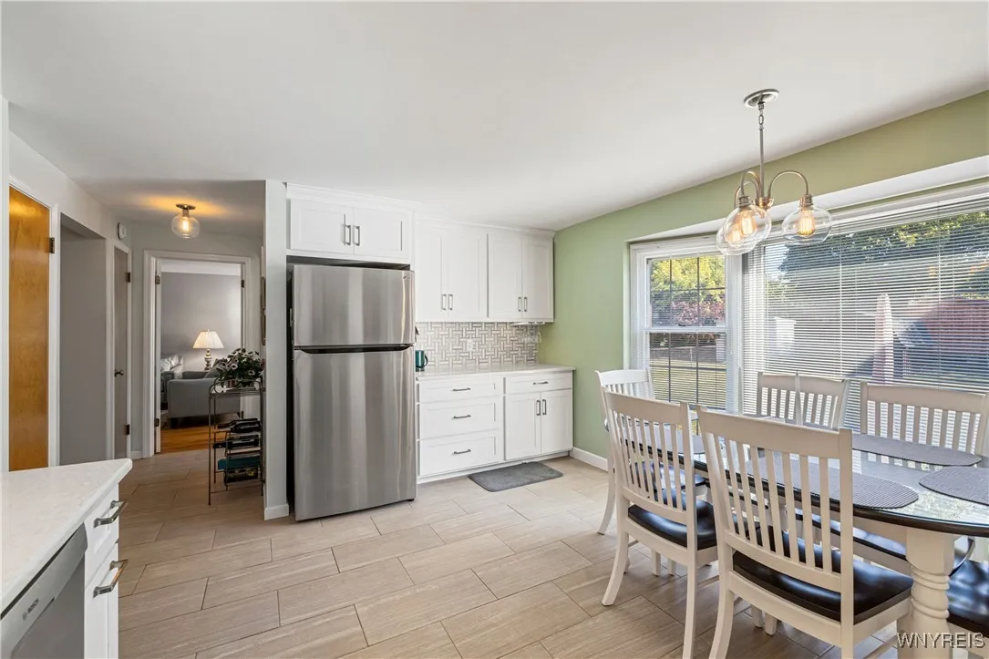 139 Presidents, Amherst, New York 14221, Amherst, New York 14221, 4 Bedrooms Bedrooms, 7 Rooms Rooms,2 BathroomsBathrooms,Residential,For Sale,139 Presidents, Amherst, New York 14221,0,B1643875