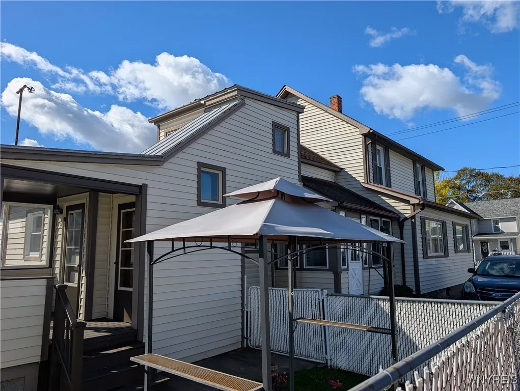 111 South 7th Street, Olean, New York 14760, Olean, New York 14760, 4 Bedrooms Bedrooms, ,2 BathroomsBathrooms,Residential,For Sale,111 South 7th Street, Olean, New York 14760,0,B1643563