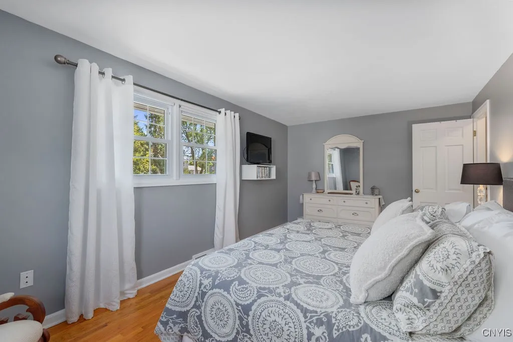 4844 Pembroke Drive, Manlius, New York 13104, Manlius, New York 13104, 4 Bedrooms Bedrooms, 8 Rooms Rooms,2 BathroomsBathrooms,Residential,Closed,4844 Pembroke Drive, Manlius, New York 13104,0,S1643793