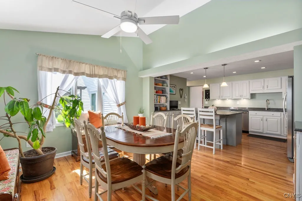 4844 Pembroke Drive, Manlius, New York 13104, Manlius, New York 13104, 4 Bedrooms Bedrooms, 8 Rooms Rooms,2 BathroomsBathrooms,Residential,Closed,4844 Pembroke Drive, Manlius, New York 13104,0,S1643793