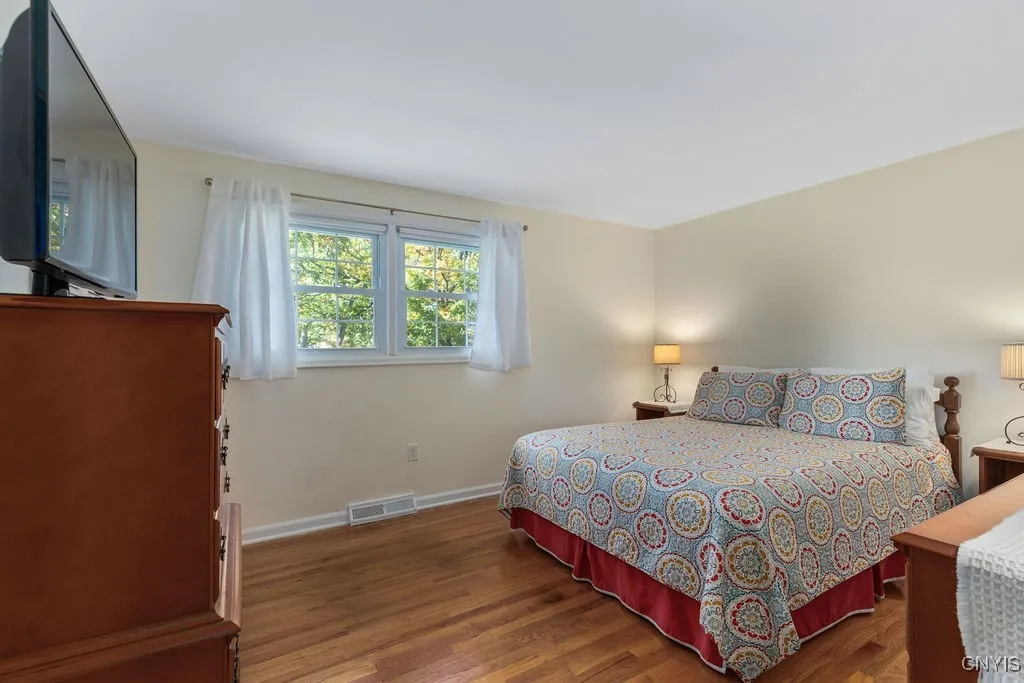 4844 Pembroke Drive, Manlius, New York 13104, Manlius, New York 13104, 4 Bedrooms Bedrooms, 8 Rooms Rooms,2 BathroomsBathrooms,Residential,Closed,4844 Pembroke Drive, Manlius, New York 13104,0,S1643793