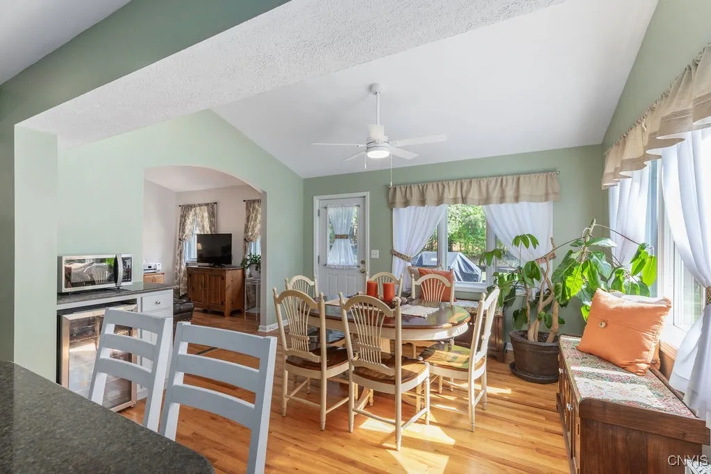 4844 Pembroke Drive, Manlius, New York 13104, Manlius, New York 13104, 4 Bedrooms Bedrooms, 8 Rooms Rooms,2 BathroomsBathrooms,Residential,Closed,4844 Pembroke Drive, Manlius, New York 13104,0,S1643793