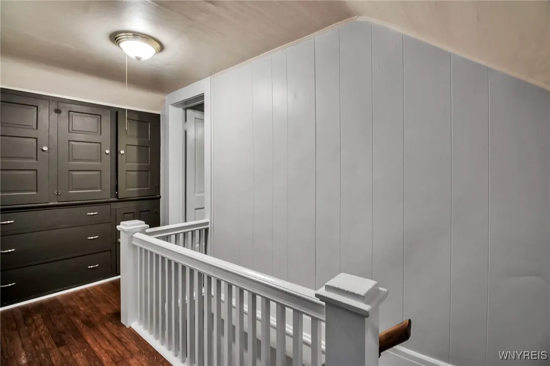 70 South Davis Street, Orchard Park, New York 1412, Orchard Park, New York 14127, 2 Bedrooms Bedrooms, 8 Rooms Rooms,2 BathroomsBathrooms,Residential,For Sale,70 South Davis Street, Orchard Park, New York 1412,0,B1643893
