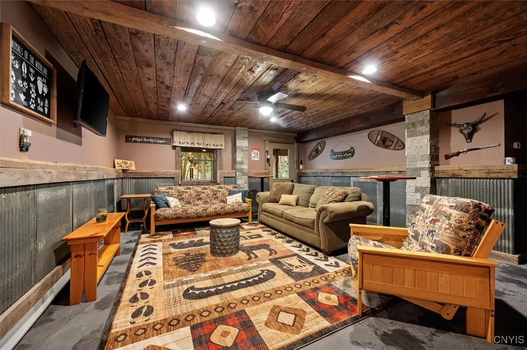 Webb, New York 13472, 4 Bedrooms Bedrooms, 8 Rooms Rooms,2 BathroomsBathrooms,Residential,For Sale,0,S1643931