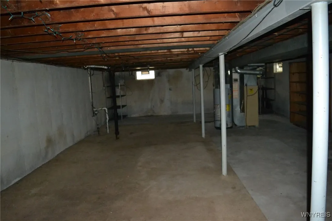 352 Two Mile Creek Road, Tonawanda, New York 14150, Tonawanda, New York 14150, 3 Bedrooms Bedrooms, 5 Rooms Rooms,1 BathroomBathrooms,Residential,Closed,352 Two Mile Creek Road, Tonawanda, New York 14150,0,B1644013