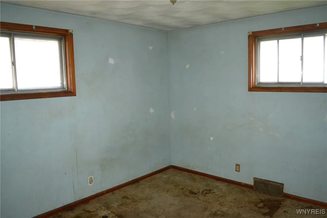 352 Two Mile Creek Road, Tonawanda, New York 14150, Tonawanda, New York 14150, 3 Bedrooms Bedrooms, 5 Rooms Rooms,1 BathroomBathrooms,Residential,Closed,352 Two Mile Creek Road, Tonawanda, New York 14150,0,B1644013