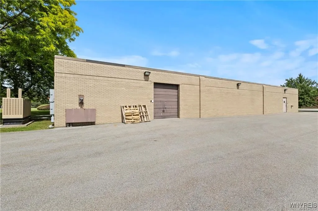 331 John James Audubon Parkway, Amherst, New York, Amherst, New York 14228, ,Commercial Sale,For Sale,331 John James Audubon Parkway, Amherst, New York ,0,B1644024