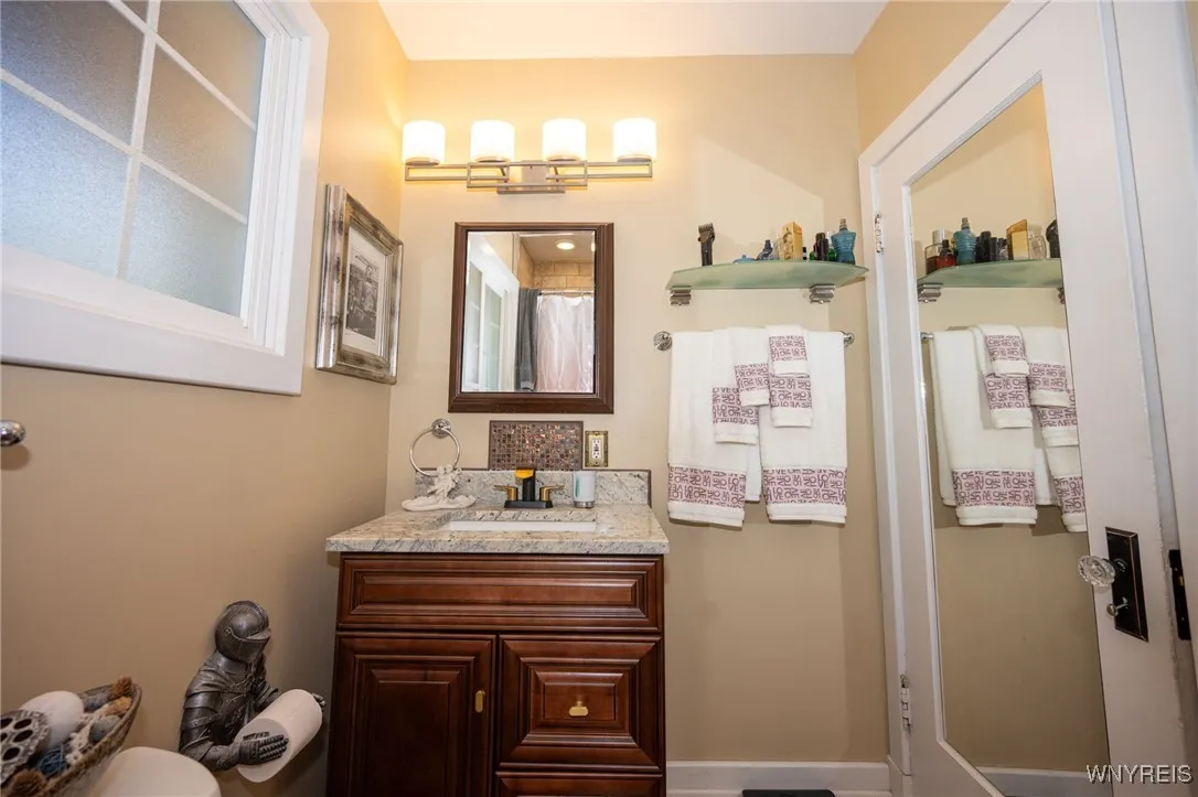 1141 Mckinley Parkway, Lackawanna, New York 14218, Lackawanna, New York 14218, 3 Bedrooms Bedrooms, 7 Rooms Rooms,1 BathroomBathrooms,Residential,For Sale,1141 Mckinley Parkway, Lackawanna, New York 14218,0,B1643951