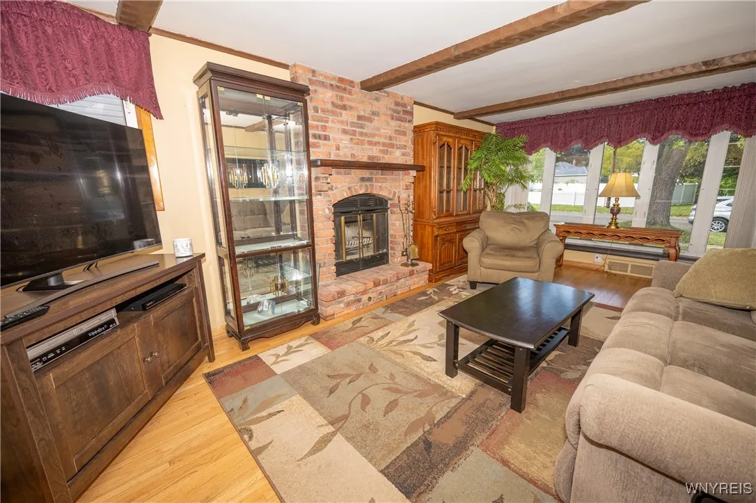 25 North Covington Drive, West Seneca, New York 14, West Seneca, New York 14220, 3 Bedrooms Bedrooms, 9 Rooms Rooms,1 BathroomBathrooms,Residential,For Sale,25 North Covington Drive, West Seneca, New York 14,0,B1643639