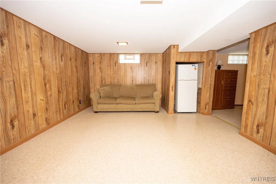 25 North Covington Drive, West Seneca, New York 14, West Seneca, New York 14220, 3 Bedrooms Bedrooms, 9 Rooms Rooms,1 BathroomBathrooms,Residential,For Sale,25 North Covington Drive, West Seneca, New York 14,0,B1643639