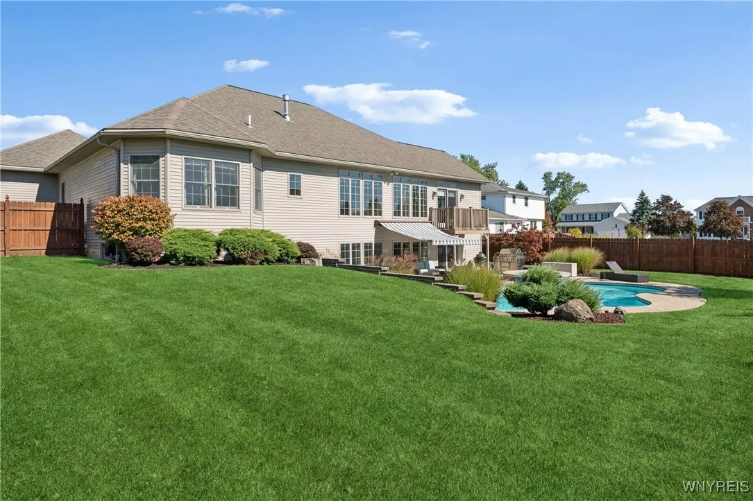 960 Foxcroft Road, Grand Island, New York 14072, Grand Island, New York 14072, 3 Bedrooms Bedrooms, 9 Rooms Rooms,3 BathroomsBathrooms,Residential,For Sale,960 Foxcroft Road, Grand Island, New York 14072,0,B1644003