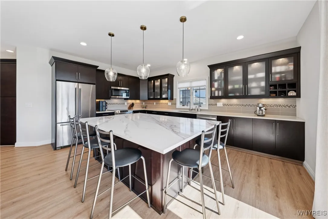 960 Foxcroft Road, Grand Island, New York 14072, Grand Island, New York 14072, 3 Bedrooms Bedrooms, 9 Rooms Rooms,3 BathroomsBathrooms,Residential,For Sale,960 Foxcroft Road, Grand Island, New York 14072,0,B1644003