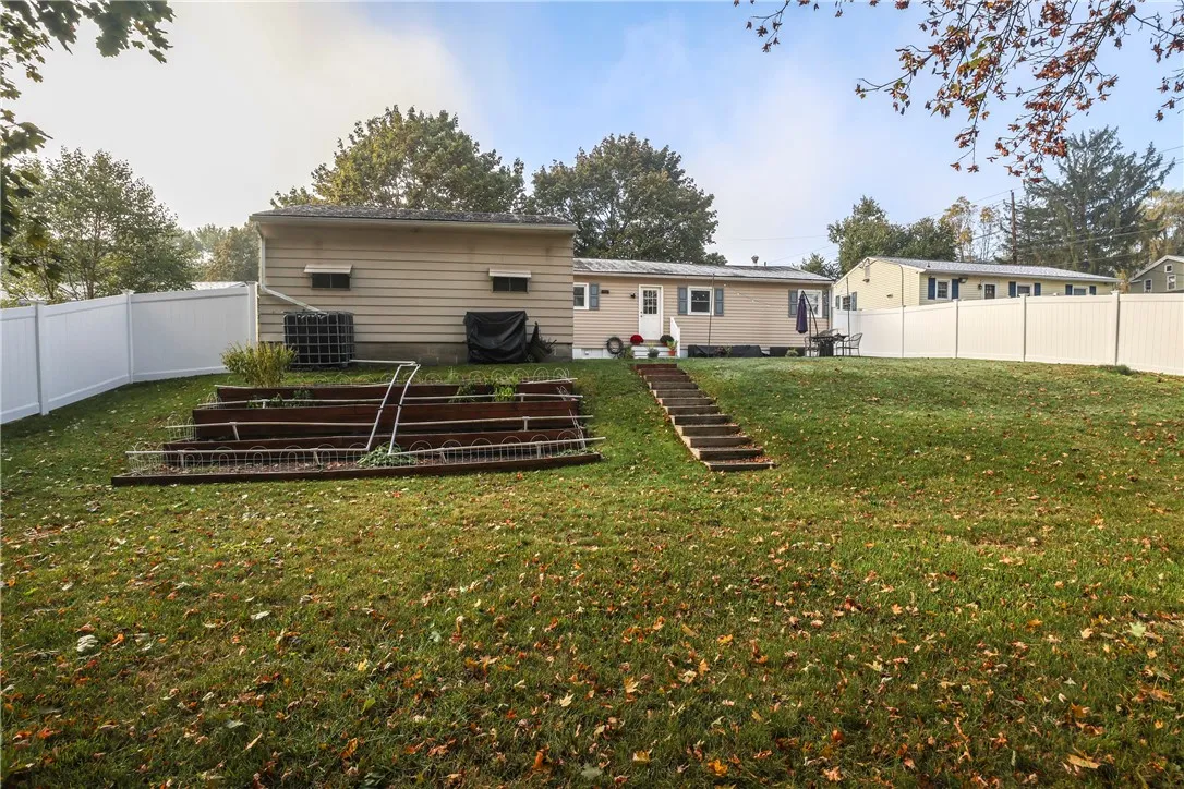 322 Sunset Terrace, Horseheads, New York 14903, Horseheads, New York 14903, 3 Bedrooms Bedrooms, 8 Rooms Rooms,2 BathroomsBathrooms,Residential,For Sale,322 Sunset Terrace, Horseheads, New York 14903,0,R1643977