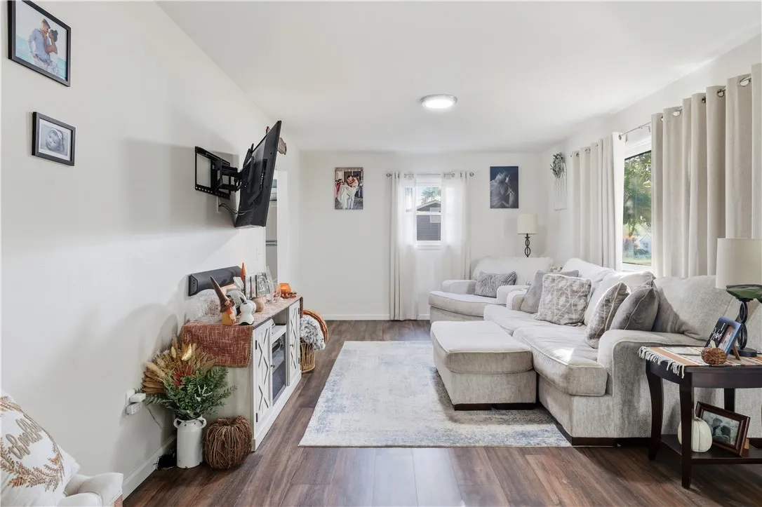 322 Sunset Terrace, Horseheads, New York 14903, Horseheads, New York 14903, 3 Bedrooms Bedrooms, 8 Rooms Rooms,2 BathroomsBathrooms,Residential,For Sale,322 Sunset Terrace, Horseheads, New York 14903,0,R1643977