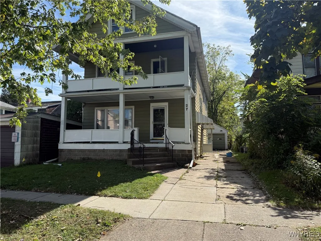27 Evadene Street, Buffalo, New York 14214, Buffalo, New York 14214, 8 Bedrooms Bedrooms, ,2 BathroomsBathrooms,Residential,For Sale,27 Evadene Street, Buffalo, New York 14214,0,B1642196